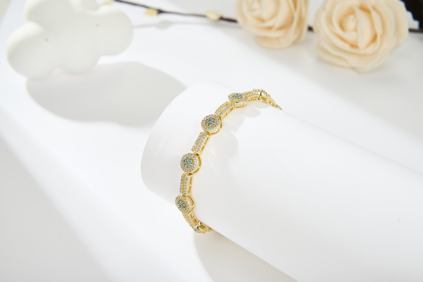 Bratara Aura cu cristale cubic zirconia placata cu aur 14k