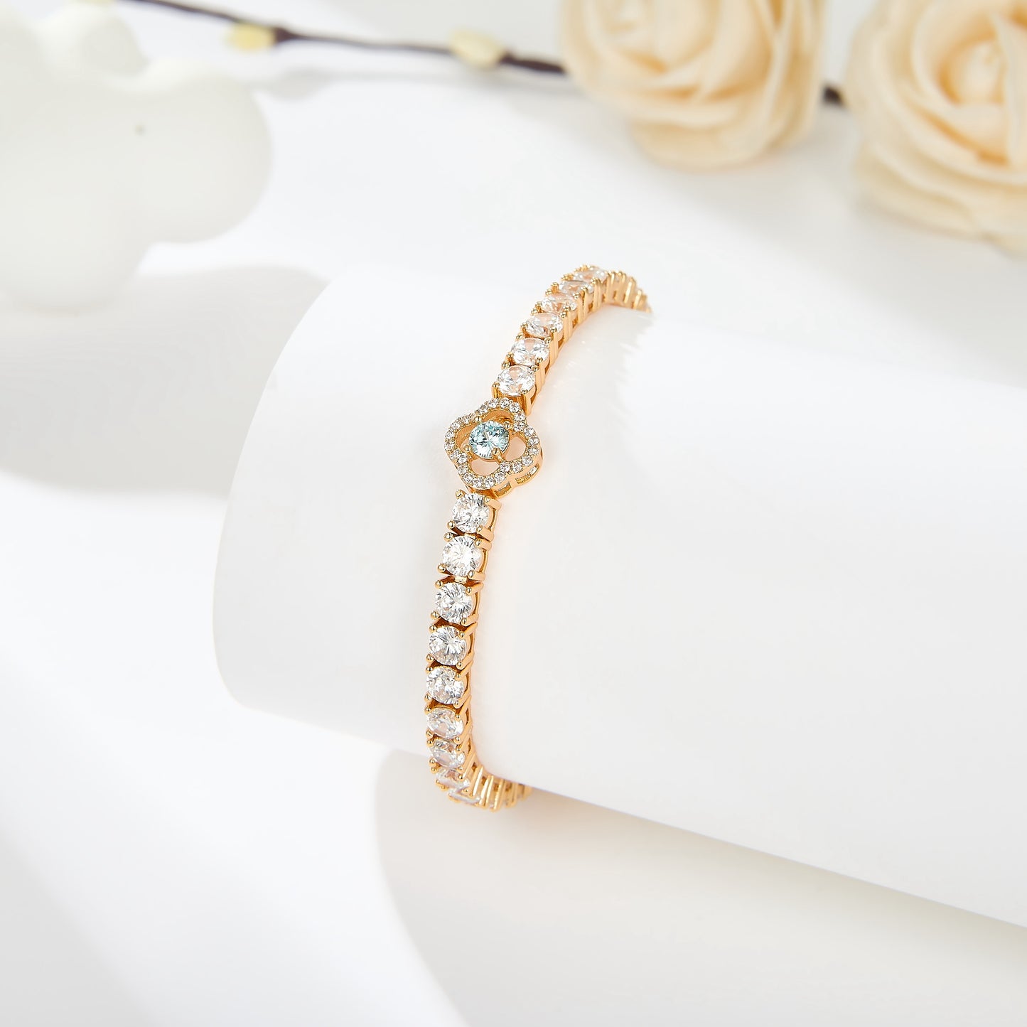 Bratara Tennis Spark cu cristale cubic zirconia placata cu aur 14k