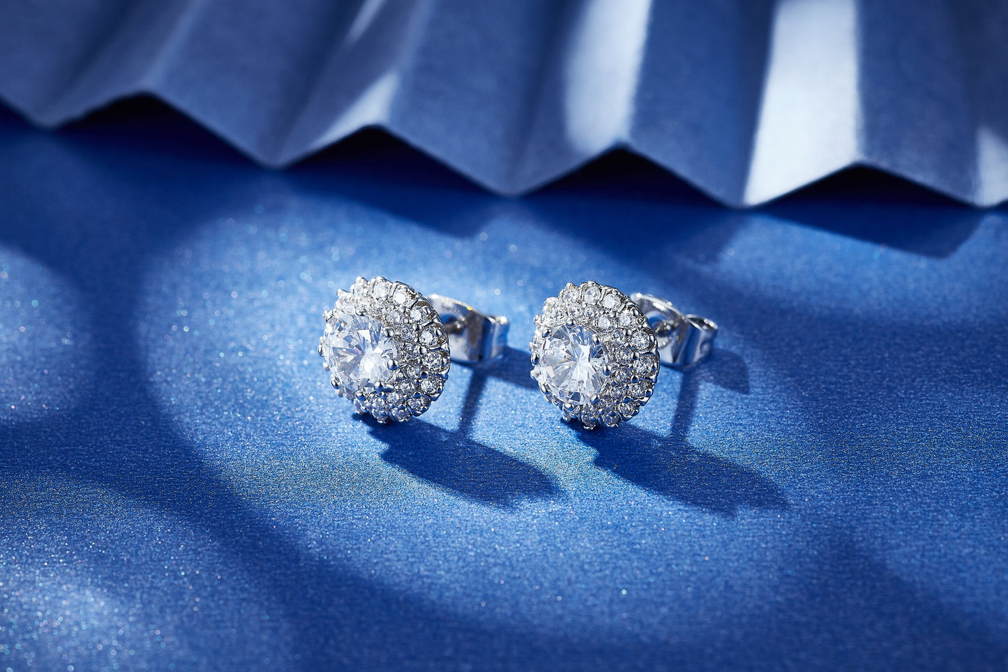 Cercei Sparkling Studs cu cristale zirconiu