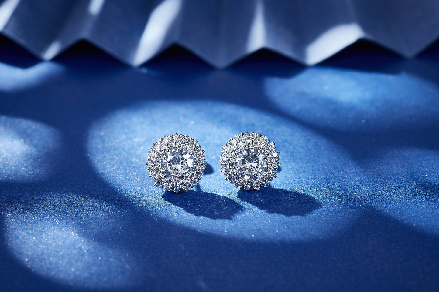 Cercei Sparkling Studs cu cristale zirconiu